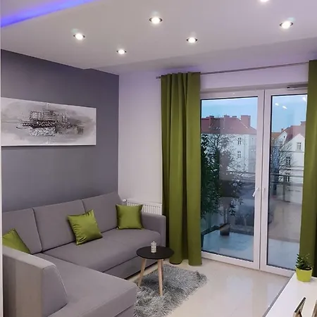 Marina View Apartment